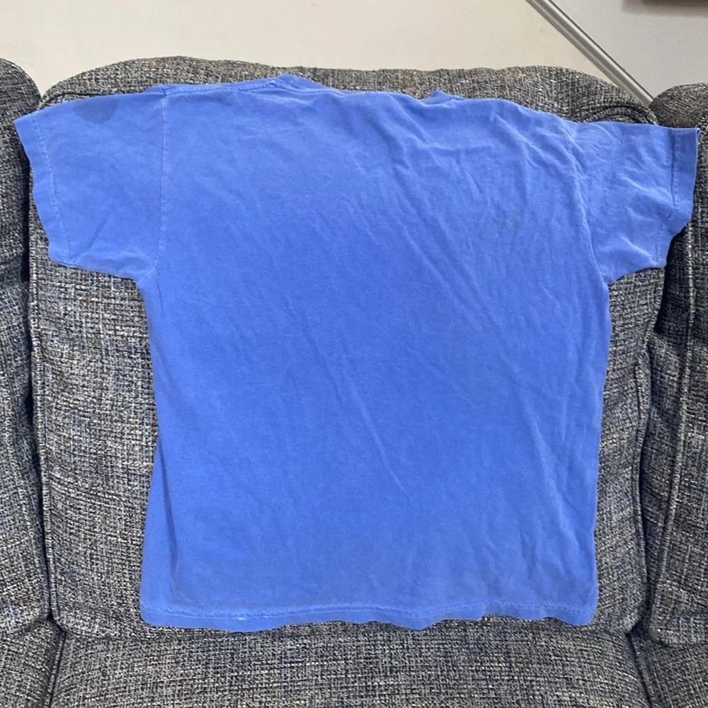Martha's Vineyard Shark Blue T-Shirt, Size Youth M